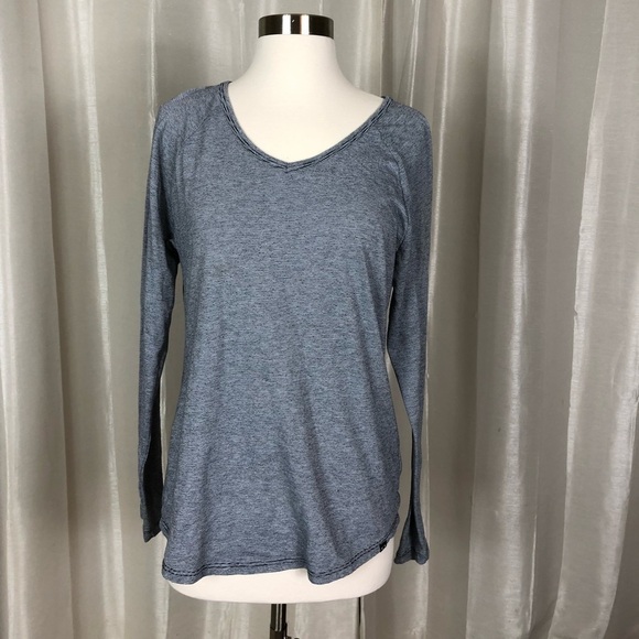 Oakley long sleeve top - Picture 6 of 8